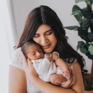 Meet your Posher, Sameen